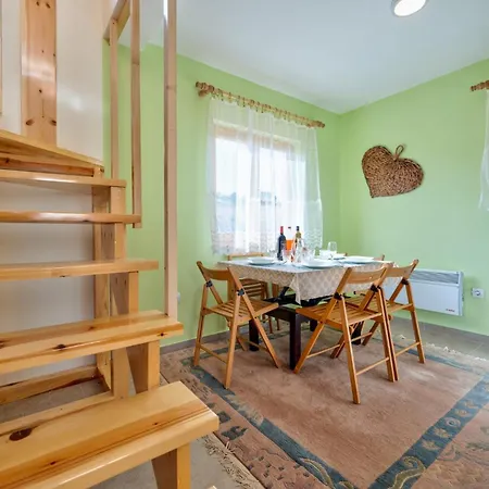 Holiday home Family 4m Zlatibor